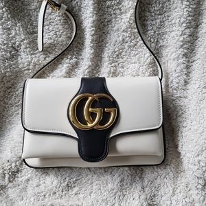 Gucci Arli White and Black Small